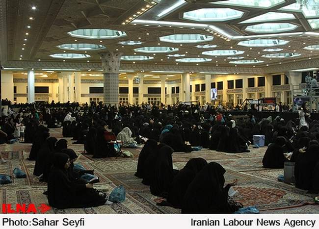 مراسم شب احیا در مصلی امام خمینی(ره)