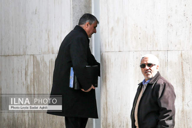 حاشیه جلسه هیات دولت- ۸ اسفند