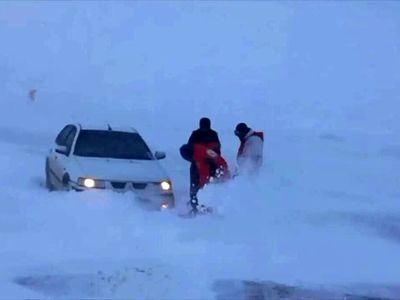 مسدود شدن برخی محورهای کهگیلویه و بویراحمد در پی برف و کولاک