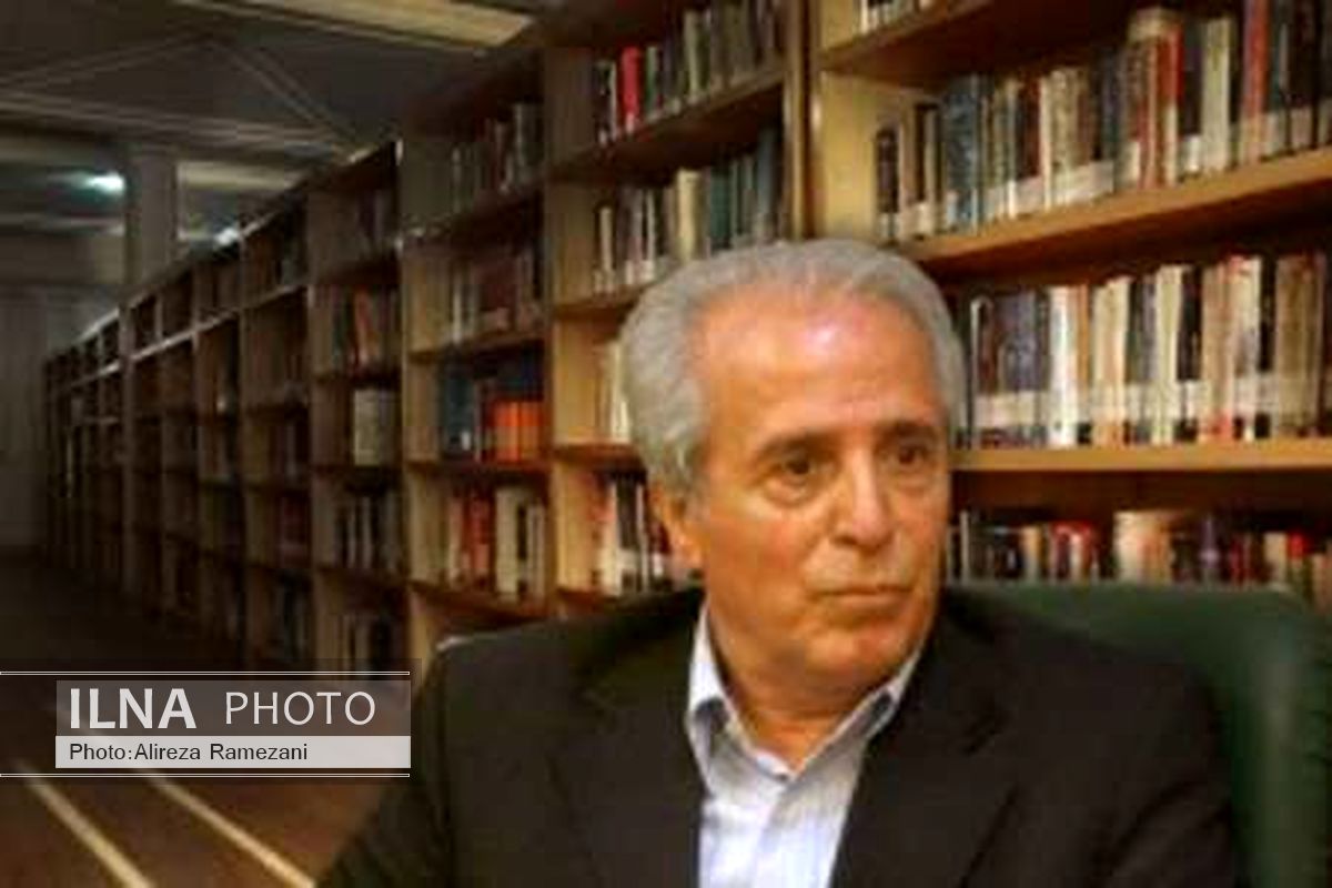 هرگز از ریل فرهنگ‌شناسی خارج نشدم
