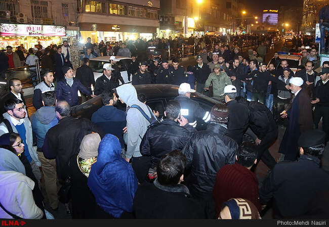 انتقال پیکر آیت الله هاشمی رفسنجانی از بیمارستان شهدای تجریش به جماران