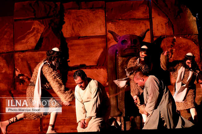 رونمایی از نماد «فاتح خیبر»