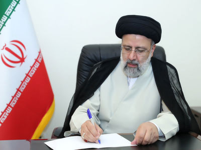 در گره گشایی از مشکلات مردم سیستان و بلوچستان کوشا باشید