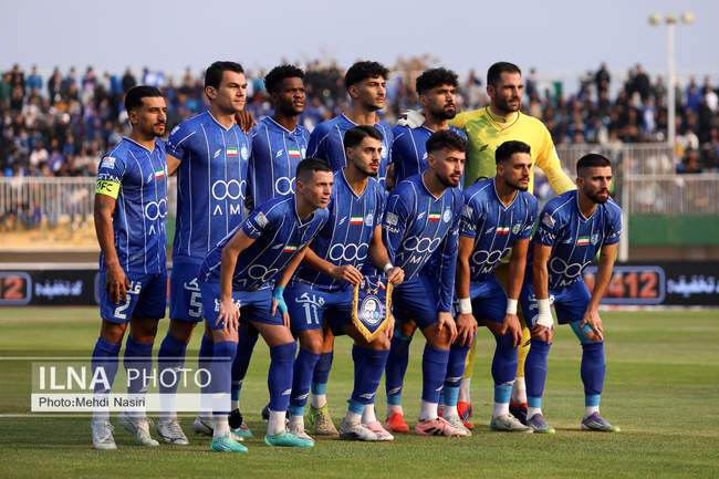 دیدار تیمهای استقلال تهران و پرسپولیس تهران