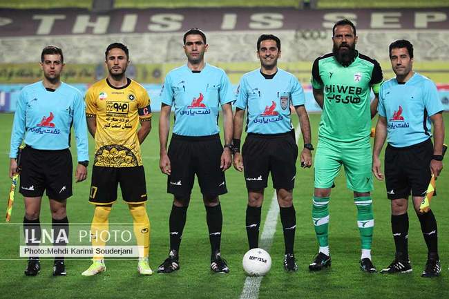 پیروزی کم رنگ  تیم سپاهان برابر  تیم هوادار 