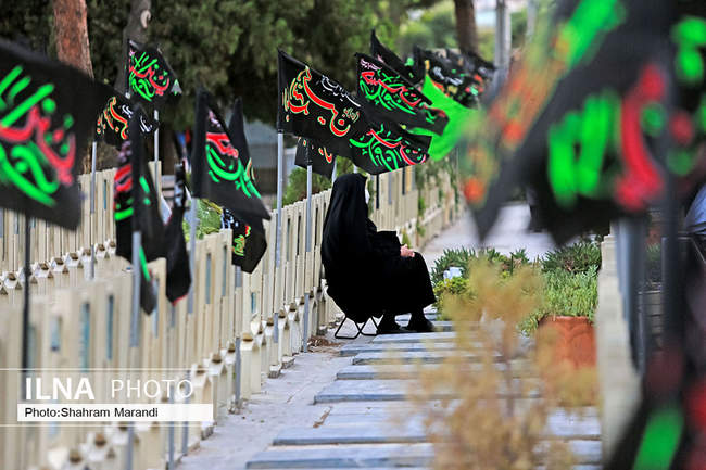حال و هوای عاشورا در گلستان شهدای اصفهان‎