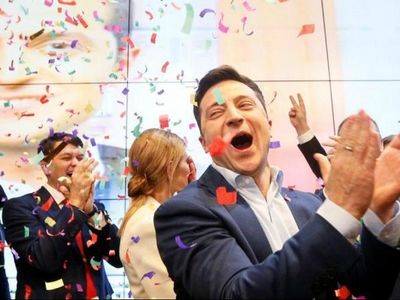 پیروزی زیلنسکی در انتخابات ریاست‌جمهوری اوکراین