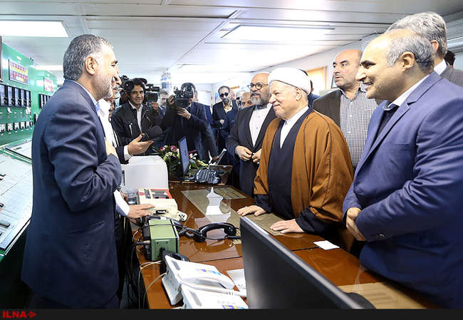 بازدیدهای آیت‌الله هاشمی رفسنجانی از پروژه‌های نفت و پتروشیمی در ج