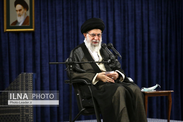 تأکید رهبر انقلاب به مسئولان در زمینه توسعه صنایع و شرکت‌های خلاق