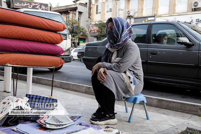 زنان دستفروش و مشارکت در اقتصاد خانواده