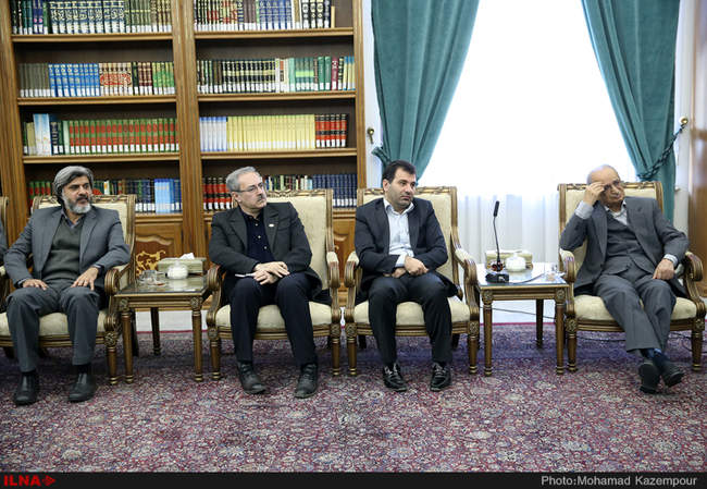 دیدار روسا و منتخبین علمی مؤسسه تحقیقات واکسن و سرم‌سازی رازی با
آی