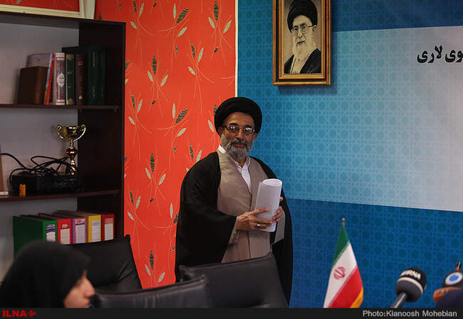 موسوی لاری