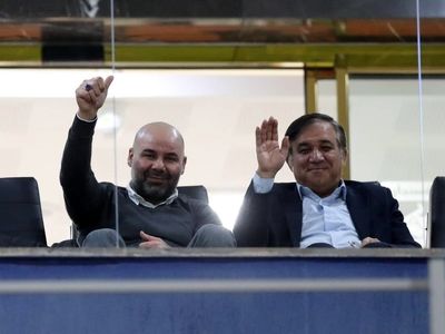 بختیاری‌زاده و تاجرنیا تماشاگر بازی استقلال (عکس)