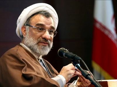 آزاداندیشی با توهین و نسبت ناروا حاصل نمی‌شود