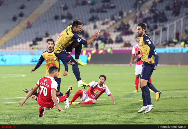 دیدار تیم های پرسپولیس تهران و نفت تهران