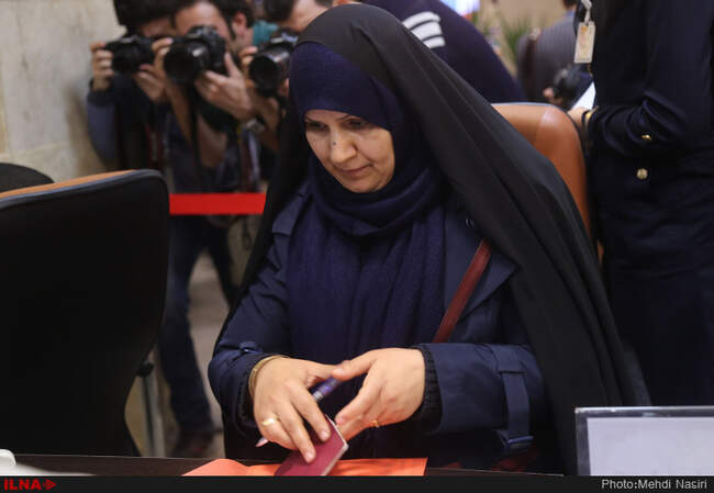 سومین روز ثبت نام داوطلبان مجلس شورای اسلامی و  مجلس خبرگان رهبری - وزارت کشور /4