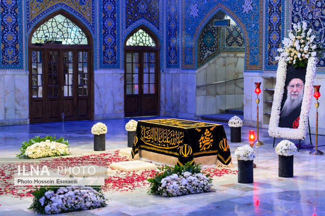 رواق دارالذکر؛ محل تدفین رهبر شهید انقلاب