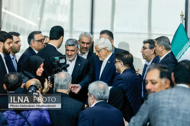 آیین نواختن زنگ آغاز معاملات