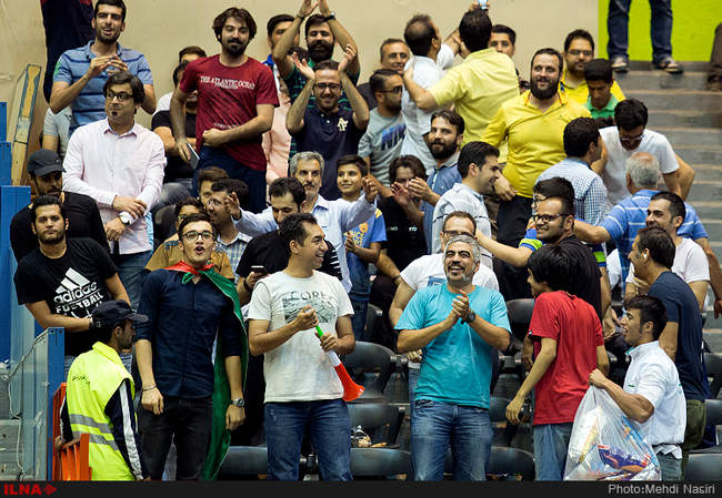 مسابقه‌ی تیم‌های ملی والیبال ایران و صربستان