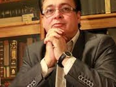 امکان تحلیل داستان با استفاده از علوم طبیعی