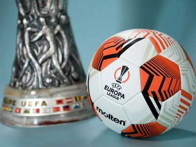 ویدیو: گل اول رنجرز مقابل فرانکفورت توسط آریبو