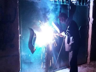 تشدید مقابله با کرونا در اسلام آبادغرب/ دام و طیور غیربهداشتی کشف و معدوم شد