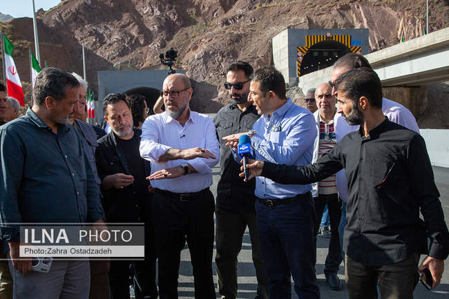 بازدید رئیس بنیاد مستضعفان از باند شرقی فاز ۲ آزادراه تهران شمال