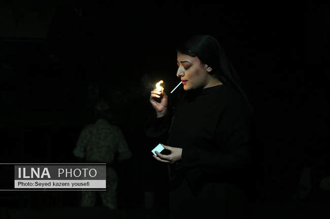 تئاتر «اولولری قویلایین»؛ پیام‌آور صلح روی صحنه تبریز