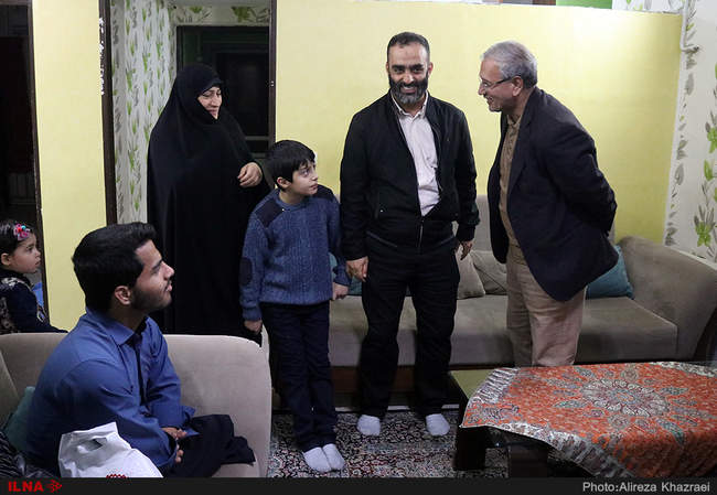 بازدید علی ربیعی وزیر سابق کار از موسسه خیریه بهشت امام رضا (ع)