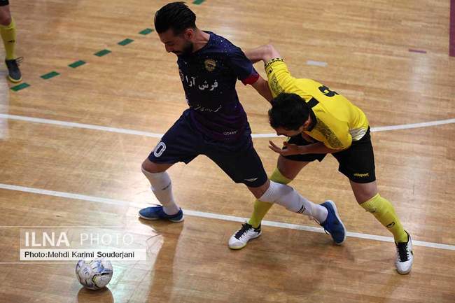 پیروزی تیم فوتسال سپاهان برابر تیم فرش آرا مشهد 