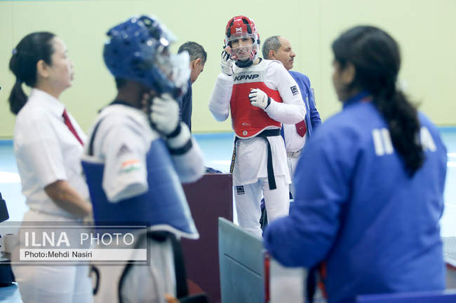 مسابقات پاراوزنه برداری و پاراتکواندو بازی‌های پاراآسیایی جوانان ۲