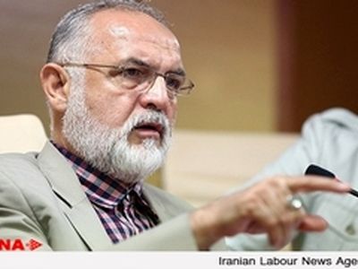شهنازی: نباید با برخی اخبار گزنده کام مردم را تلخ کرد / مدیر‌ تدارکات تیم‌امید قربانی شد!