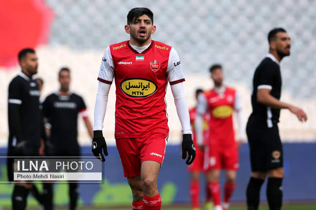 دیدار تیمهای فوتبال پرسپولیس تهران-ون‌پارس اصفهان در جام حذفی