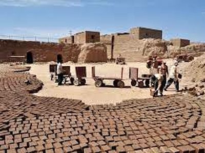 دود سفید کوره‌های آجرپزی اراک به معنای استفاده از سوخت مازوت نیست 