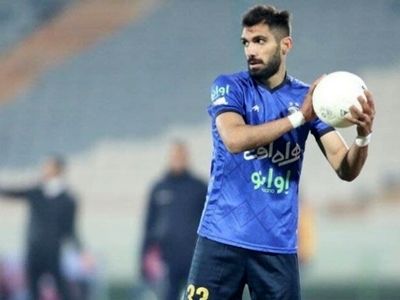 هواداران تراکتور از رفتن آغاسی خوشحال‌اند!