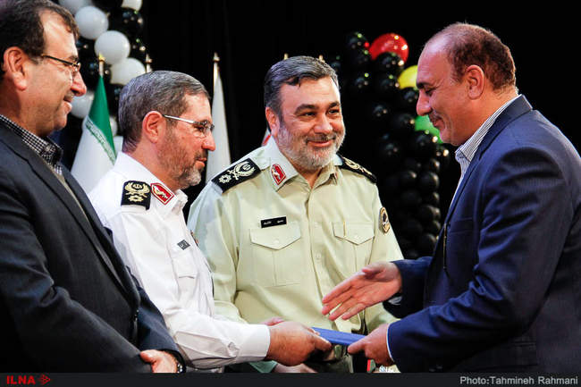 همایش ملی طلایه‌داران فرهنگ ترافیک