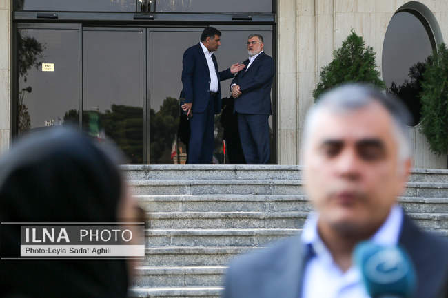  حاشیه جلسه هیات دولت -12 آذر