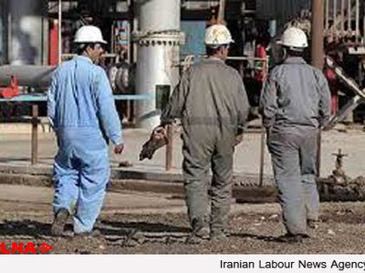 ممنوع‌الورود شدن کارگر قدیمی پتروشیمی رازی به محل کارش
