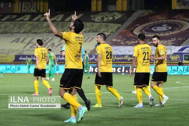برد قاطع سپاهان برابر صنعت نفت آبادان 