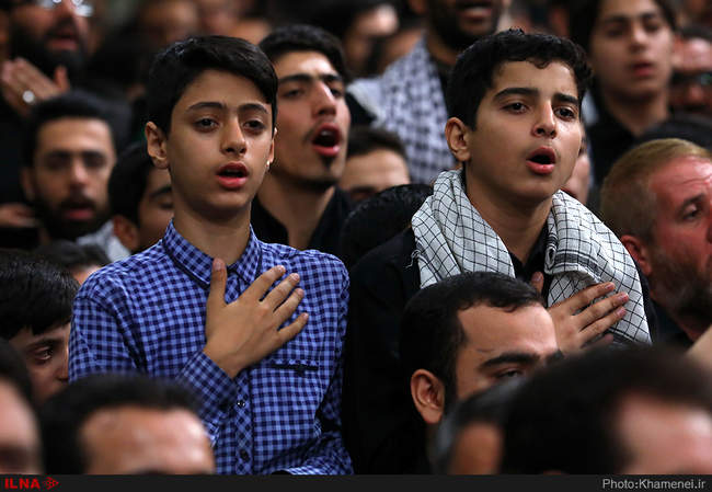 دومین شب مراسم عزاداری محرم در حضور رهبر انقلاب برگزار شد 