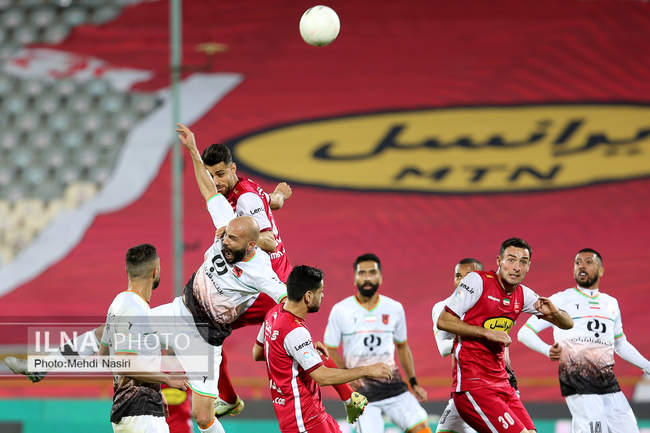 دیدار تیمهای پرسپولیس تهران و مس رفسنجان