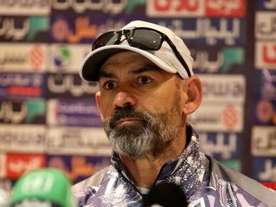خمس:  بازی خودمان را به تیم تحمیل کردیم