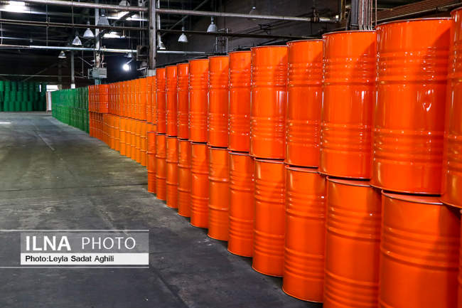 رونمایی از محصولات جدید شرکت نفت ایرانول