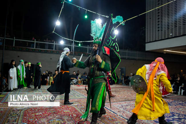 برگزاری آئین تعزیه‌خوانی در تئاتر شهر قزوین