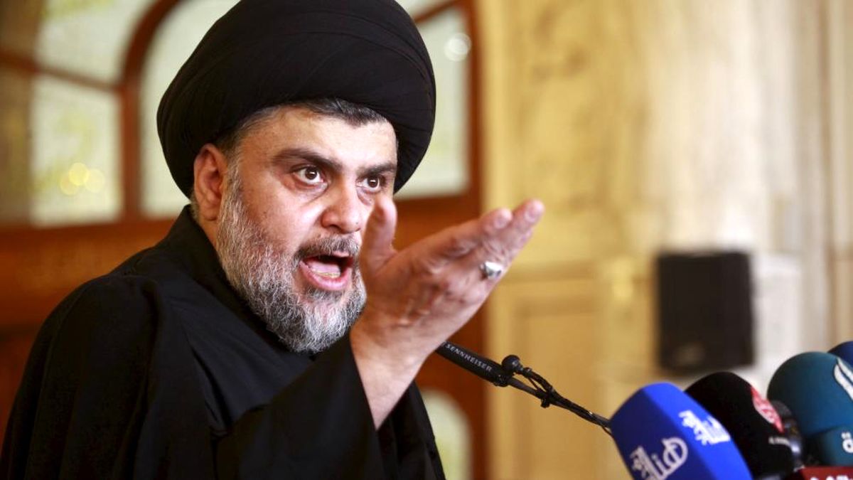 حزب مقتدی صدر کناره‌گیری حیدر العبادی را خواستار شد