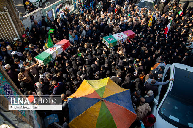 تشییع هشت لاله زهرایی در قزوین