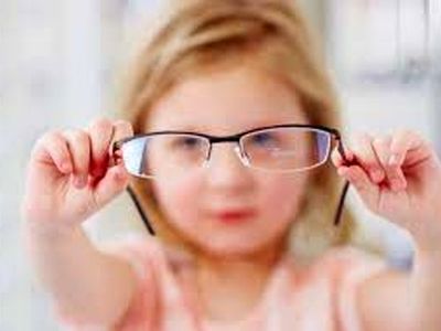 شماره چشم با نزدن عینک تغییر می‌کند؟ 