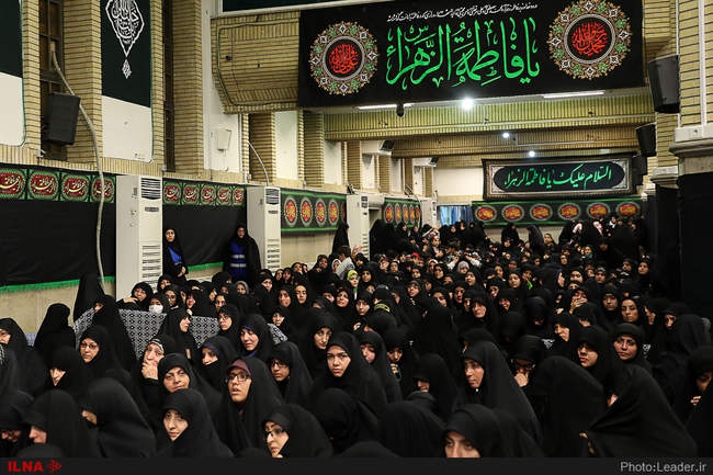 مراسم عزاداری ایام شهادت حضرت فاطمه‌زهرا(س) با حضور رهبر معظم انقلاب