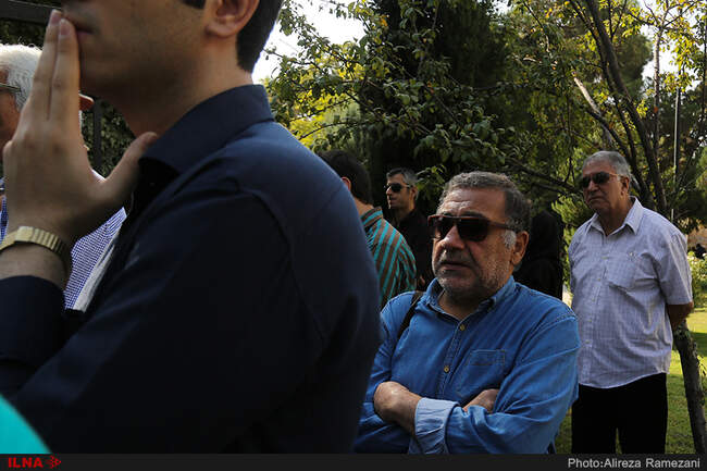 مراسم تشییع پیکر نادر گلچین