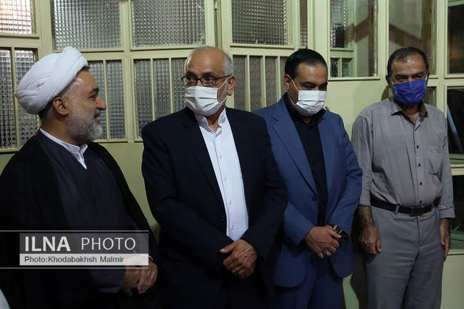 مراسم وداع با پیکر حجت الاسلام و المسلمین دعایی